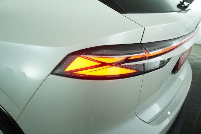 MG HS (2024-->) HEV Luxury