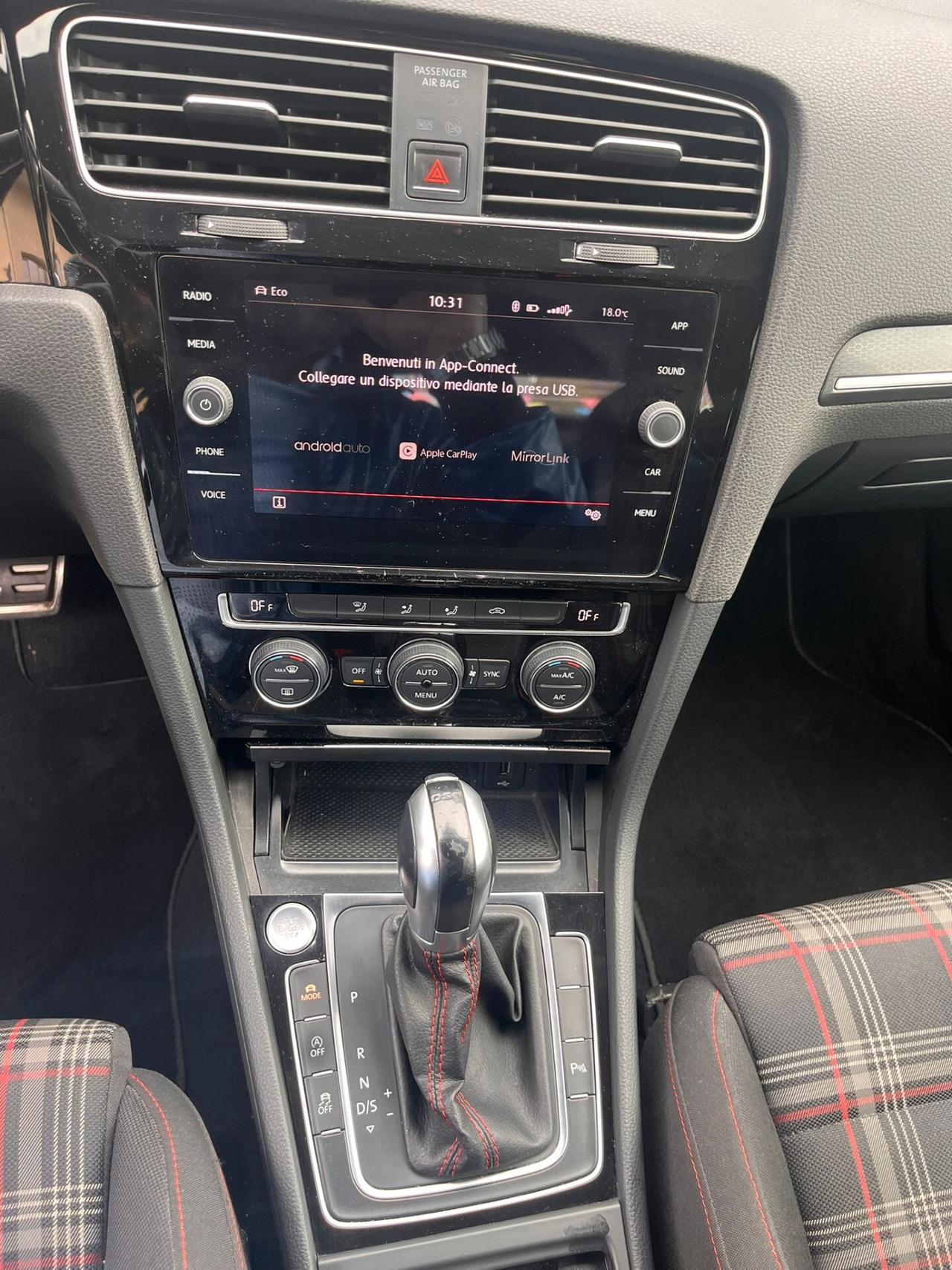 Volkswagen Golf GTI 7/5 Performance 2.0 245 CV TSI DSG 5p. BMT - 2018