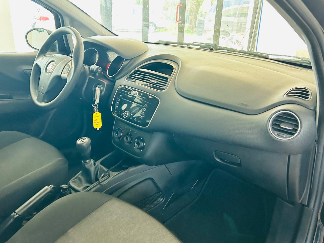Fiat Punto 1.3 MJT II 75 CV 5 porte Street