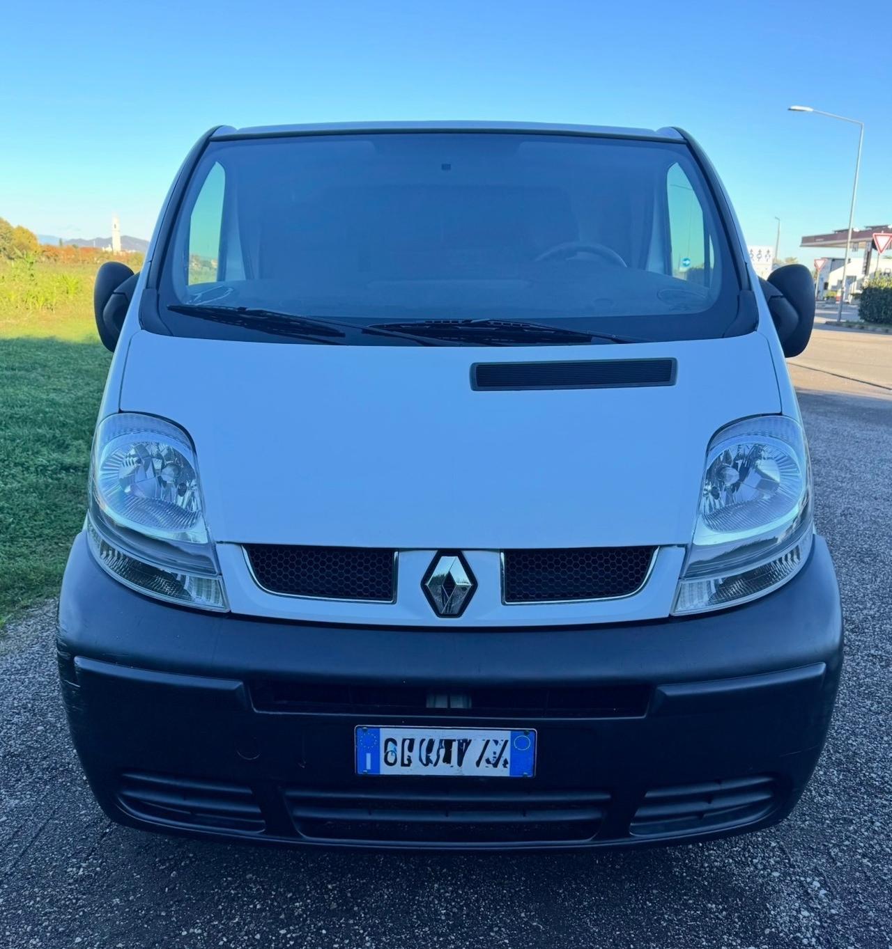 RENAULT TRAFIC 1.9 DTI 100cv FURGONE VAN AUTOCARRO