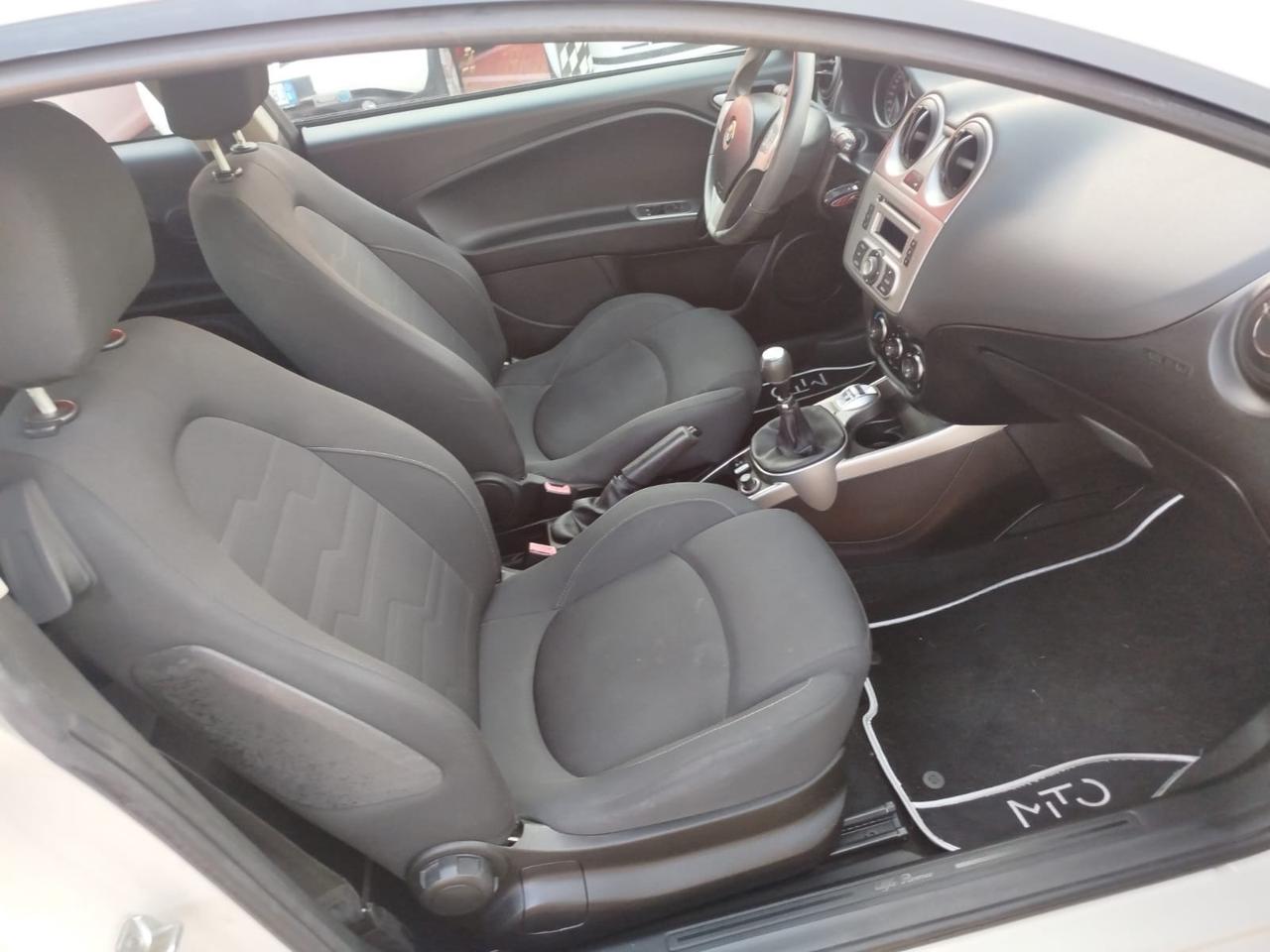 Alfa Romeo MiTo 1.3 JTDm-2 95 CV S&S Distinctive