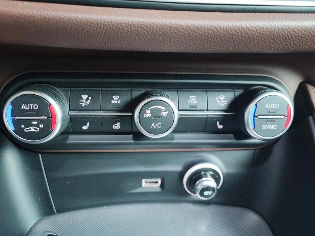 Alfa Romeo Stelvio 2.2 Turbodiesel 210 CV AT8 Q4 Veloce