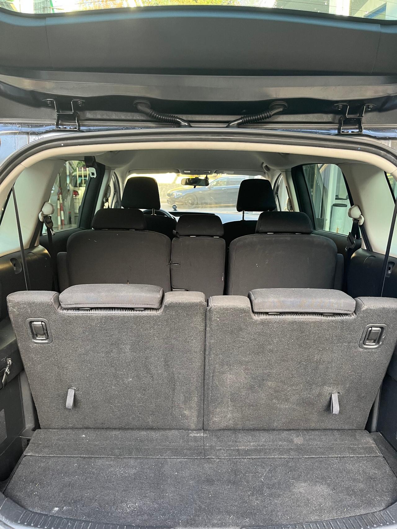 MAZDA 5 - 1.6 MZ - CD 8V 115CV DYNAMIC SPACE - 7 POSTI - TAGLIANDO APPENA ESEGUITO - DISTRIBUZIONE APPENA SOSTITUITA