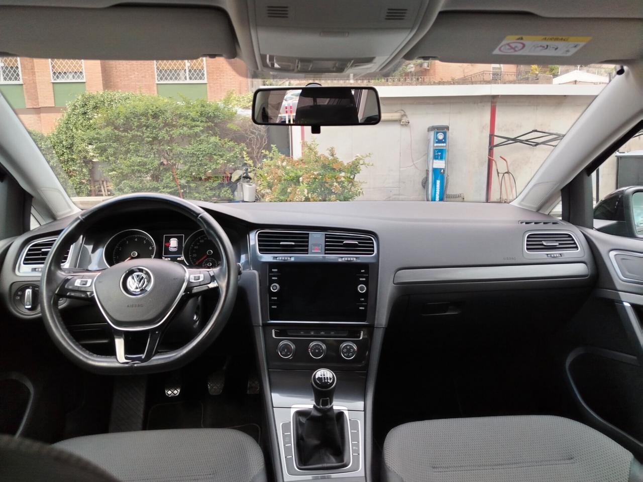 Volkswagen Golf 1.4 TSI 125 CV 5p. Business BlueMotion Technology