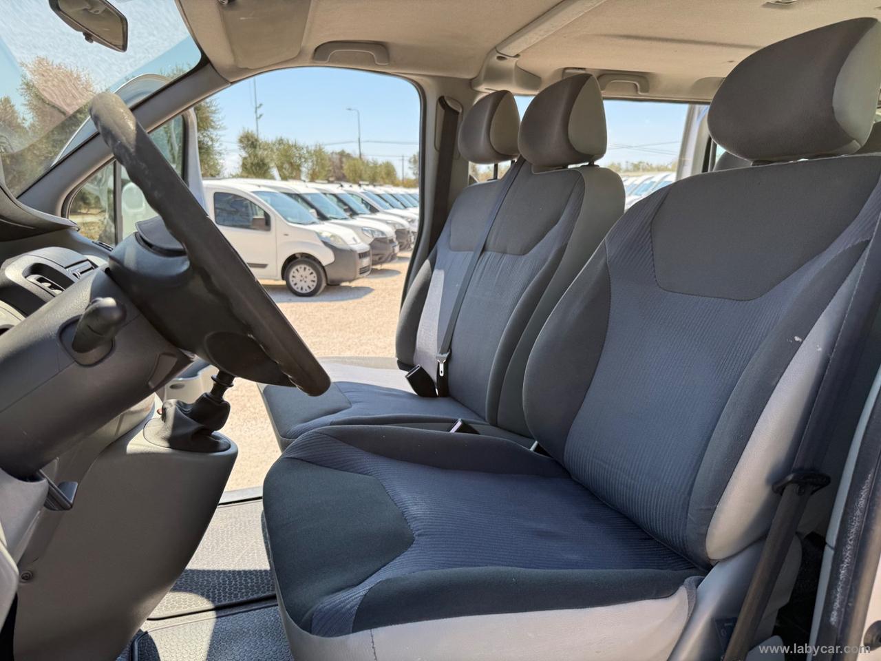 Vivaro 27 2.0 CDTI 120CV PC-TN-DC Furg.