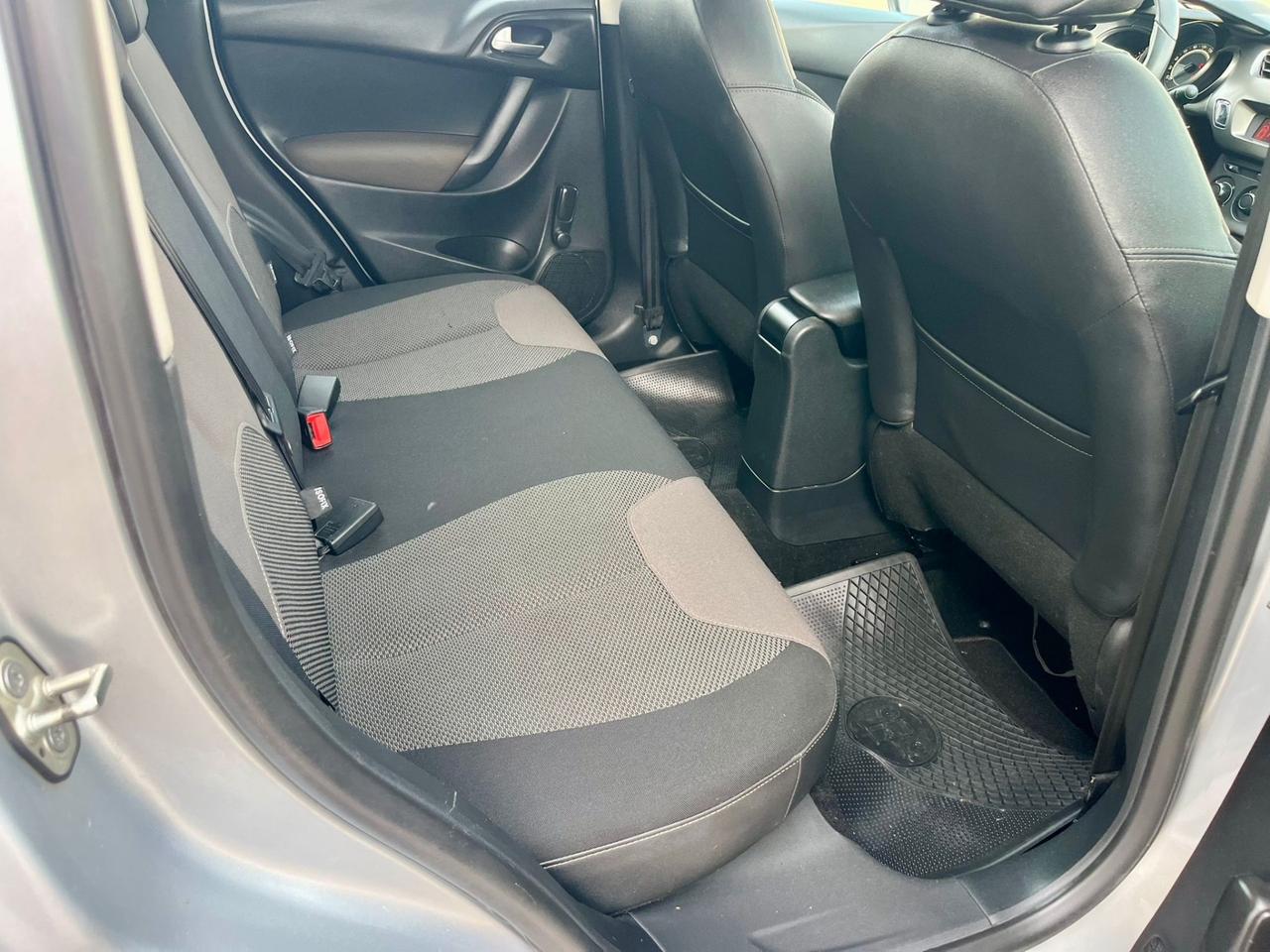 Citroen C3 1.2benz 2014 65.000km per neopatentati