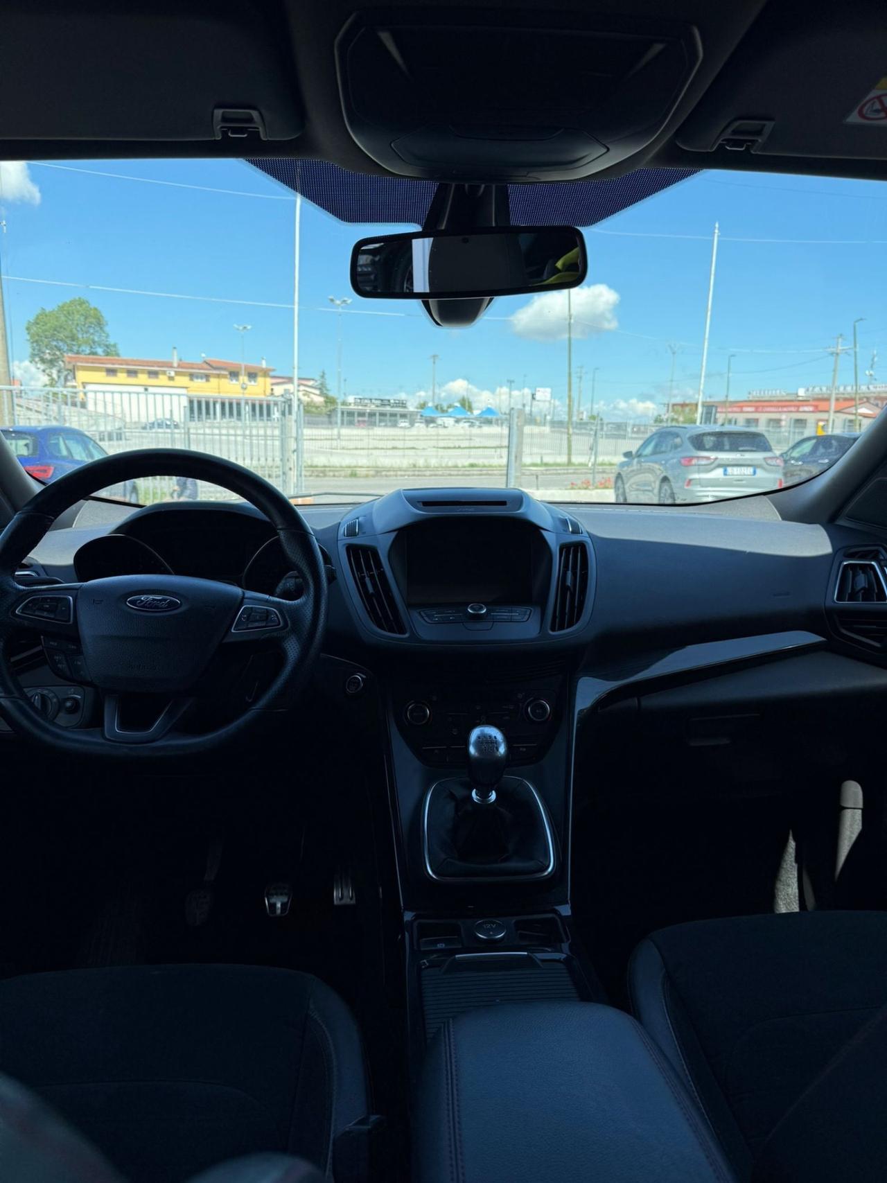 Ford Kuga 1.5 TDCI 120 CV S&S 2WD ST-Line