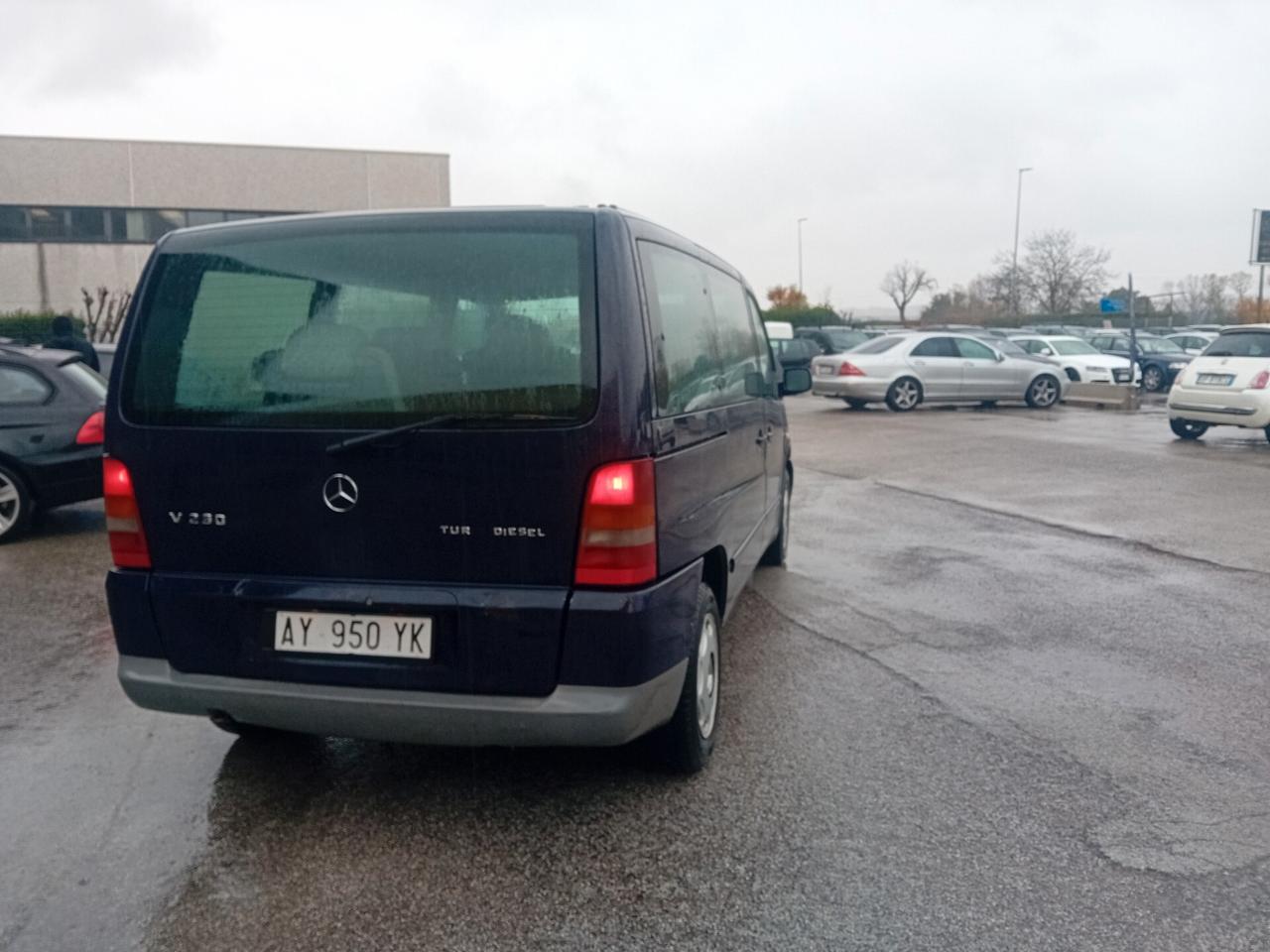 Mercedes-benz V 230 turbodiesel cat Trend