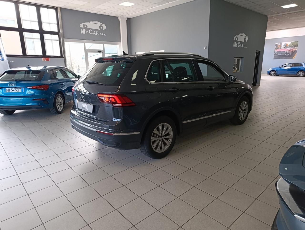 Volkswagen Tiguan Diesel Manuale *LUCI AMBIENT*