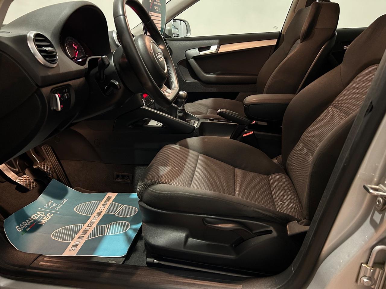 Audi A3 SPB 1.6 TDI 105 CV CR Ambition neopatentati