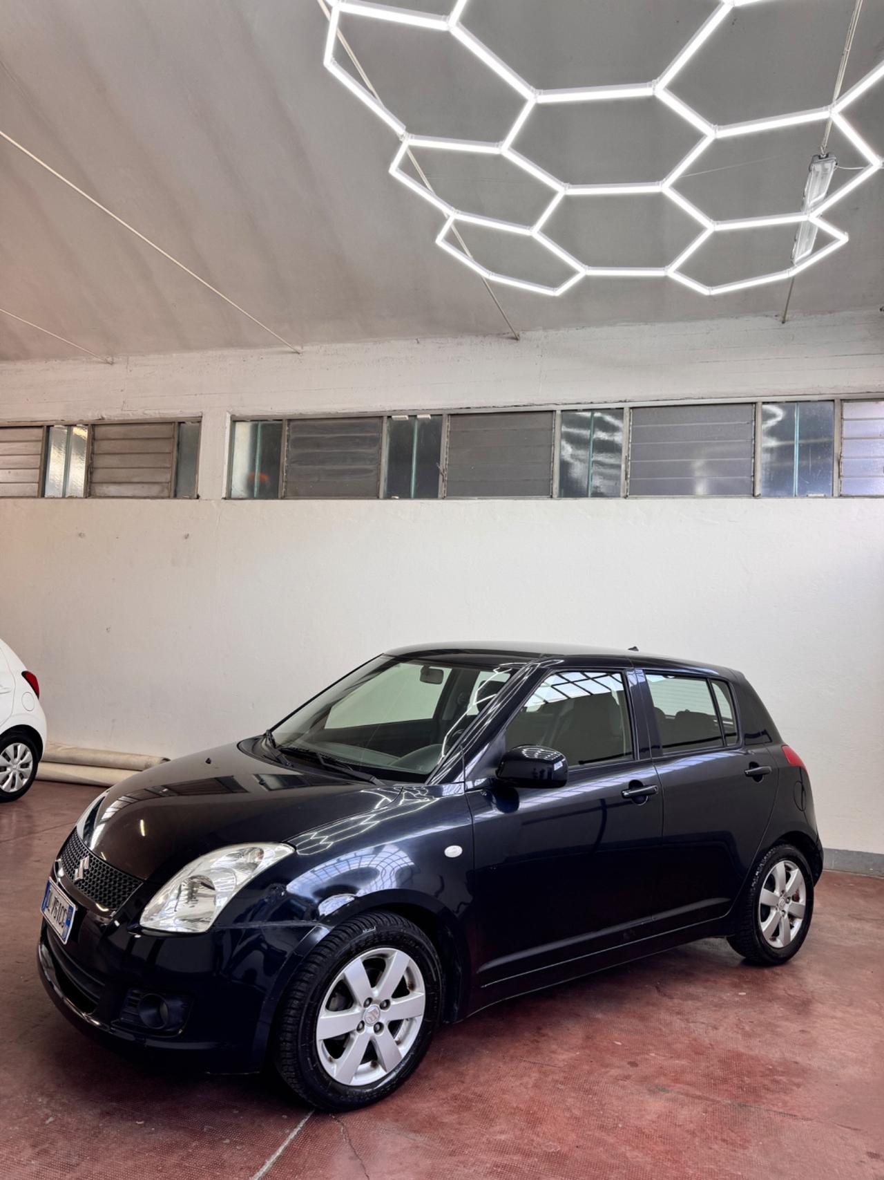Suzuki Swift 1.3 Benzina 120.000km