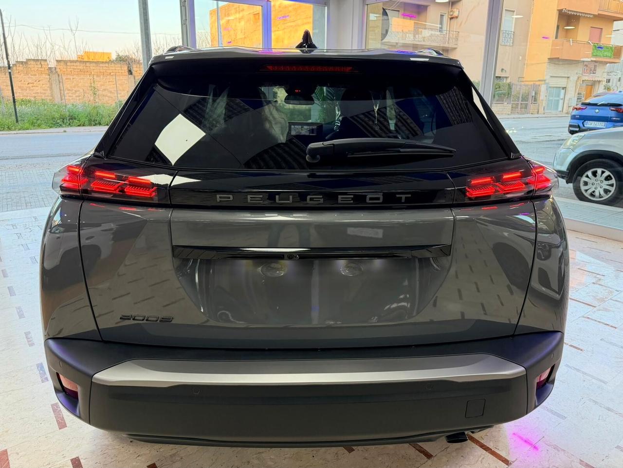 Peugeot 2008 Allure Plus 100CV Km0