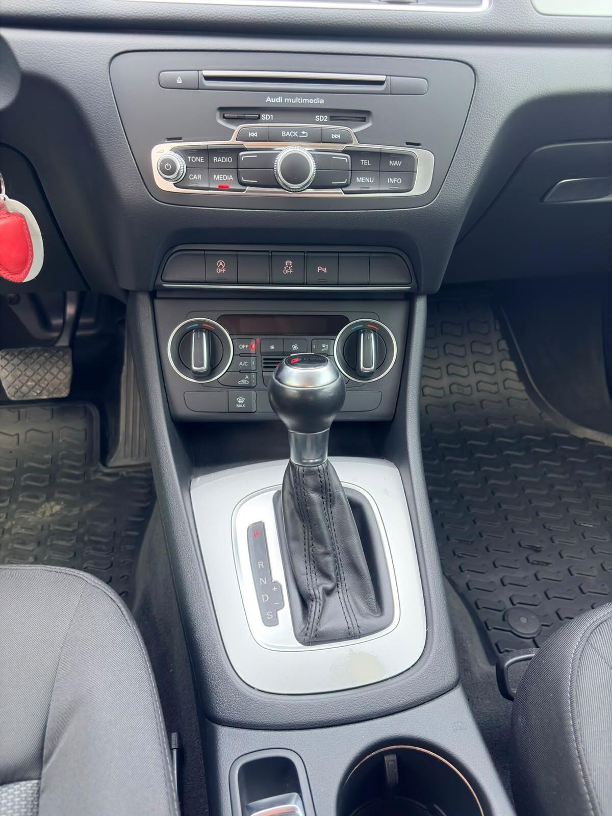 Audi Q3 2.0 TDI 150 CV quattro S tronic line Edition