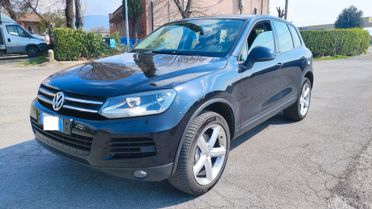 Volkswagen Touareg 3.0 TDI tiptronic BlueMotion Technology - 2011