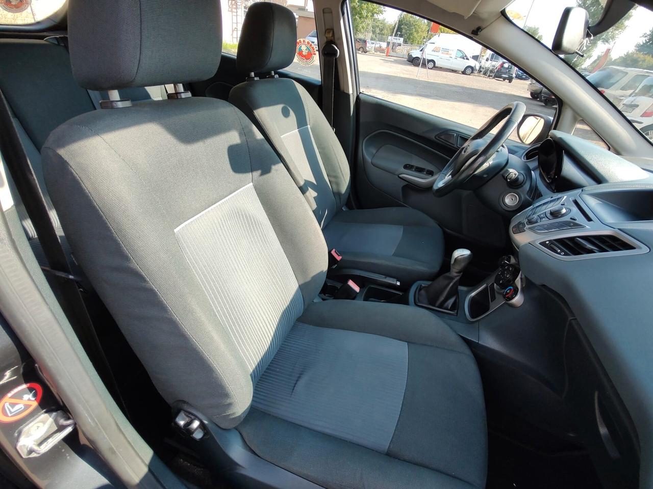 Ford Fiesta 1.2 82 CV 5 porte Titanium, EURO 5, GARANZIA L.12 MESI, OK NEOPATENTATI