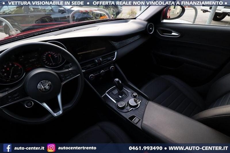 Alfa Romeo Giulia 2.0 Turbo AT8 200CV Super