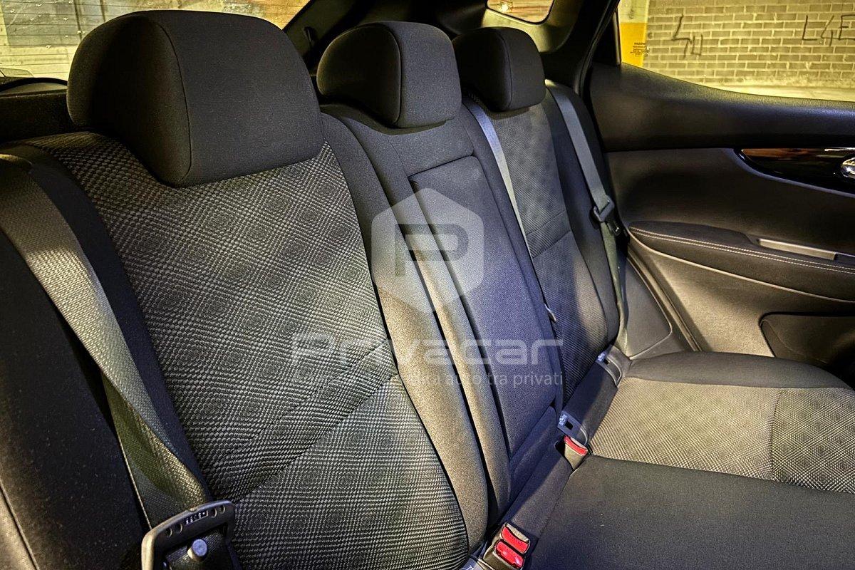 NISSAN Qashqai 1.5 dCi N-Connecta