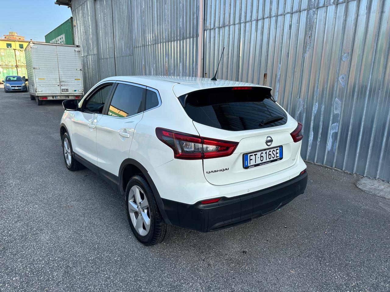 Nissan Qashqai 1.6 dCi 2WD N-Connecta SOLO 120 MILA KM