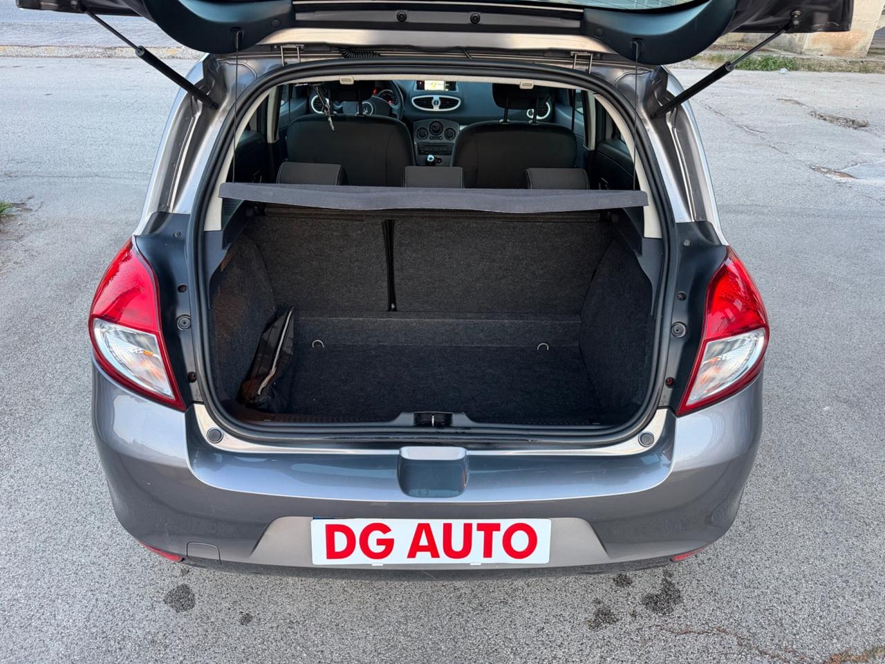 Renault Clio 1.5 dCi 75 CV 2012 navigatore
