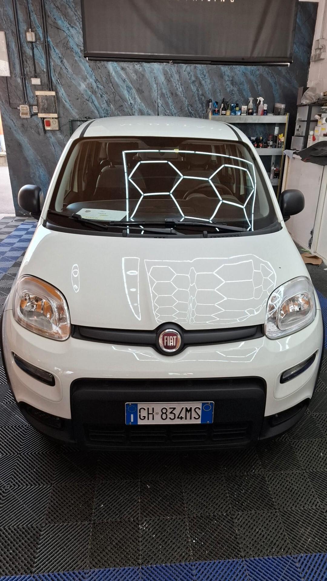 Fiat Panda 1.0 GSE S&S Hybrid Street Van 4 posti PARI A NUOVO € 7787+IVA (PREZZO FINITO 9500€)