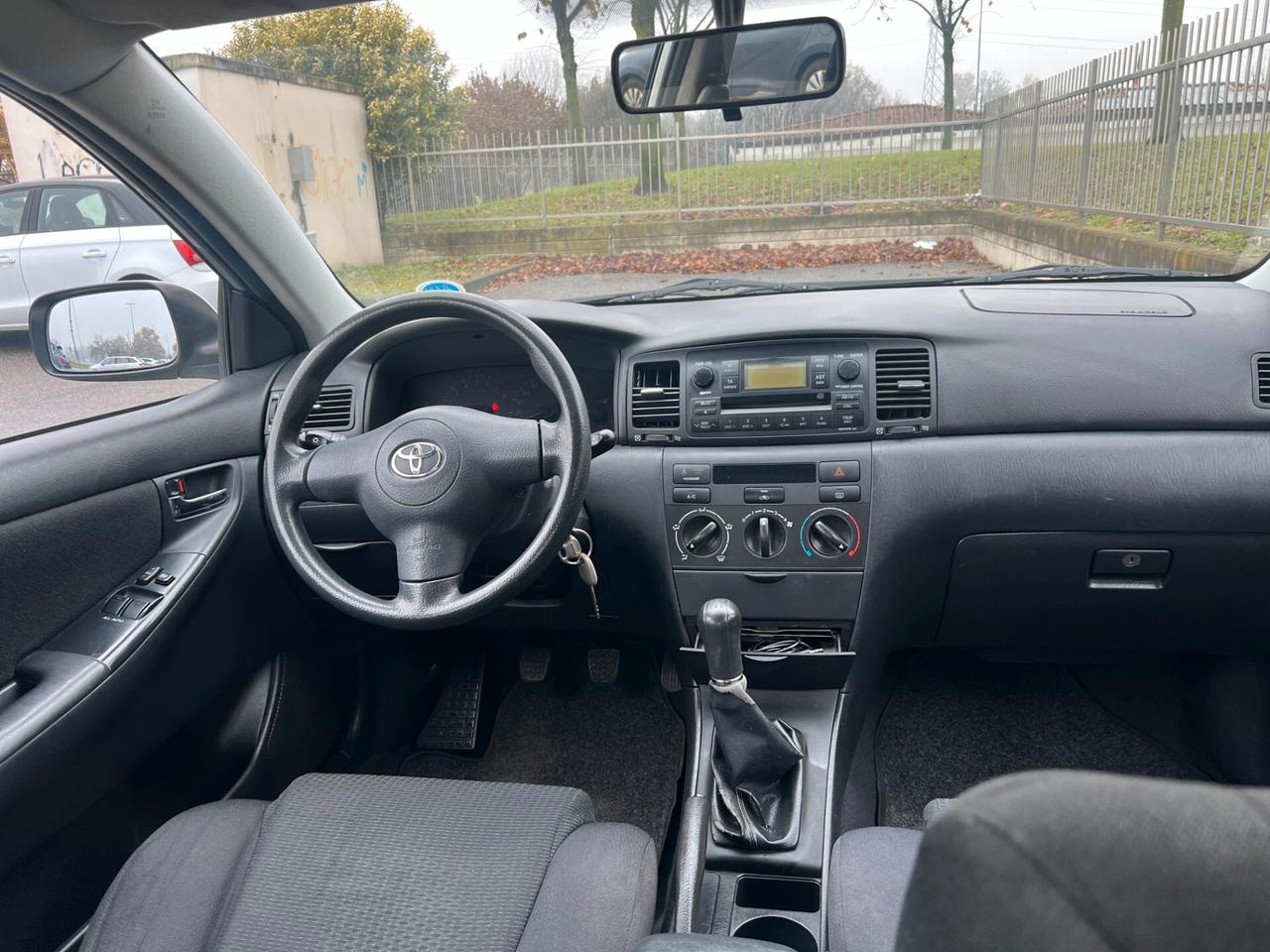 Toyota Corolla 1.4 16V 5 porte