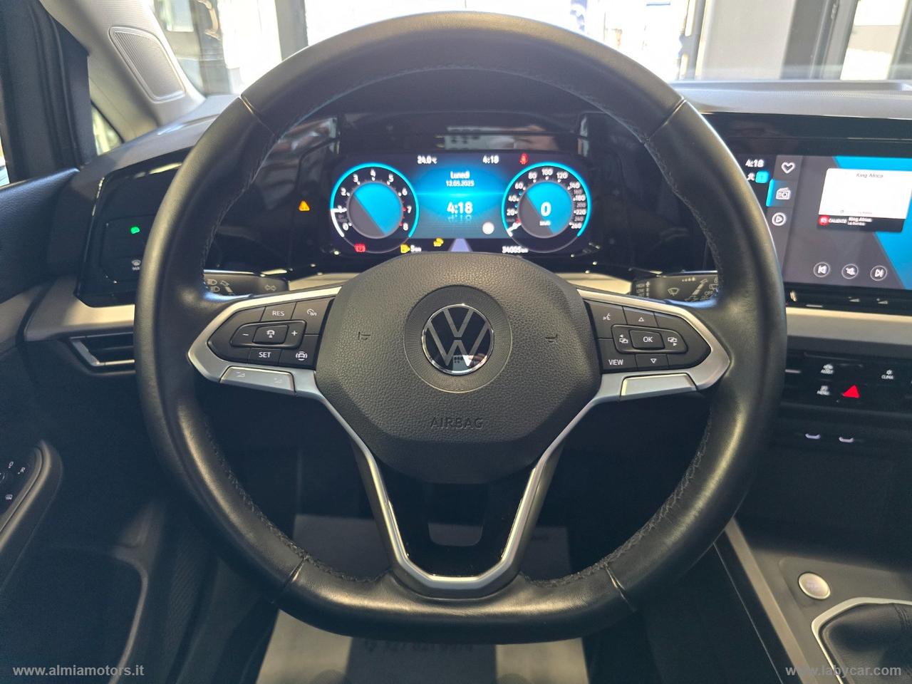 VOLKSWAGEN Golf 1.0 TSI EVO Life
