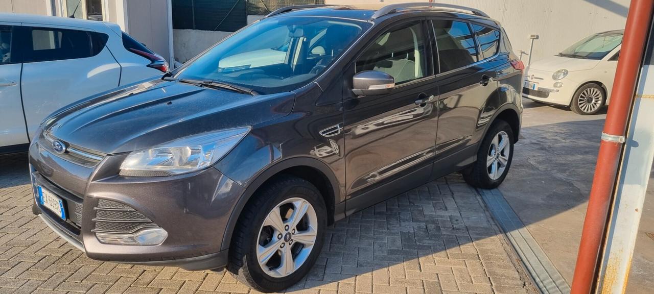 Ford Kuga 2.0 TDCI 120 CV 2WD Titanium