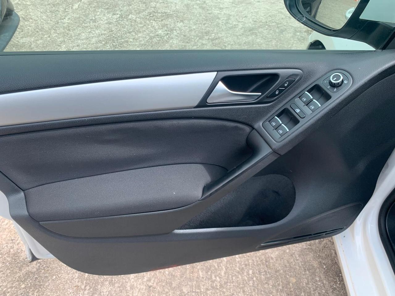 Volkswagen Golf 1.6 TDI 5p. Highline - 2013