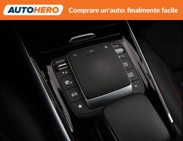 MERCEDES-BENZ GLB 180 d Automatic Premium