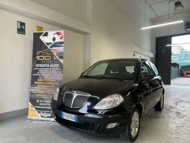 Lancia Ypsilon 1.2 16V Oro