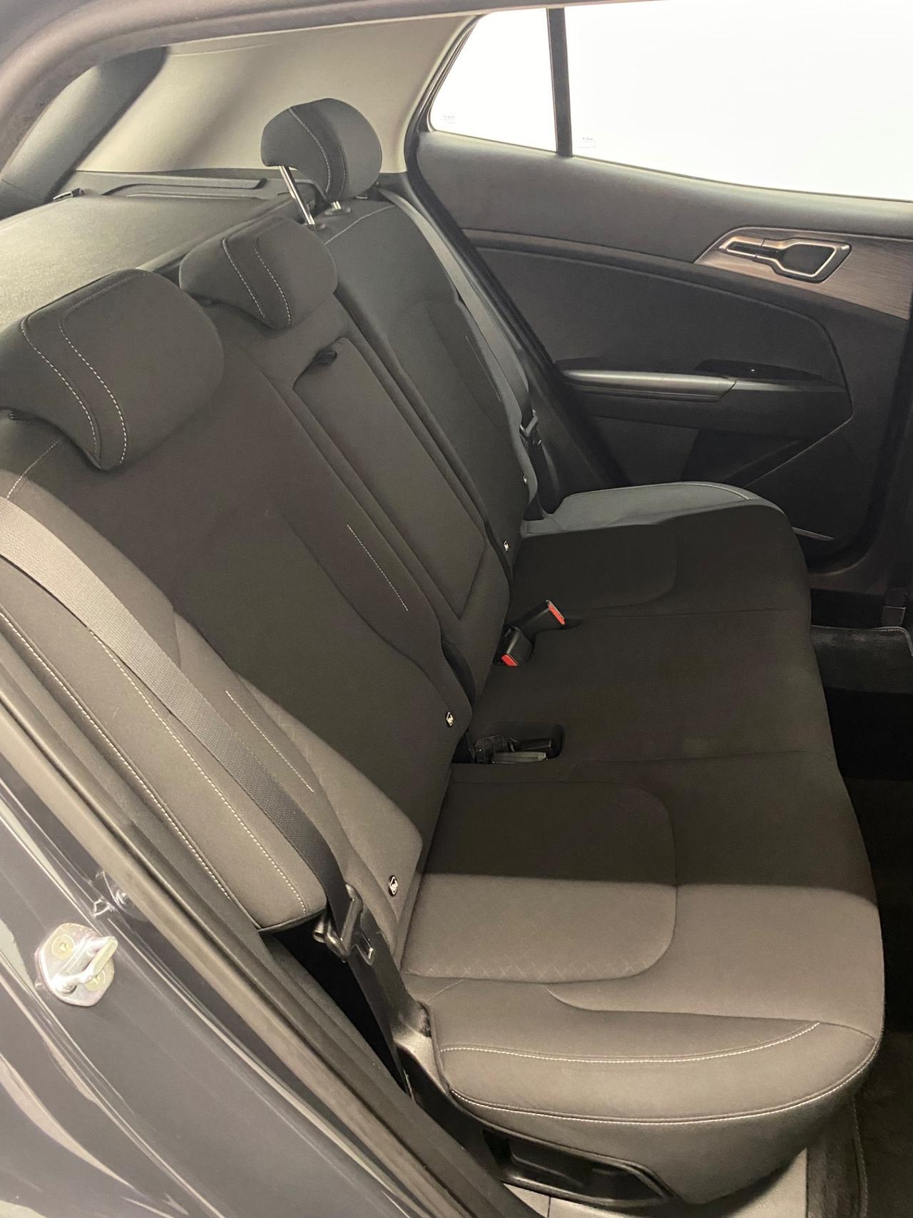 Kia Sportage 1.6 CRDi MHEV DCT Business