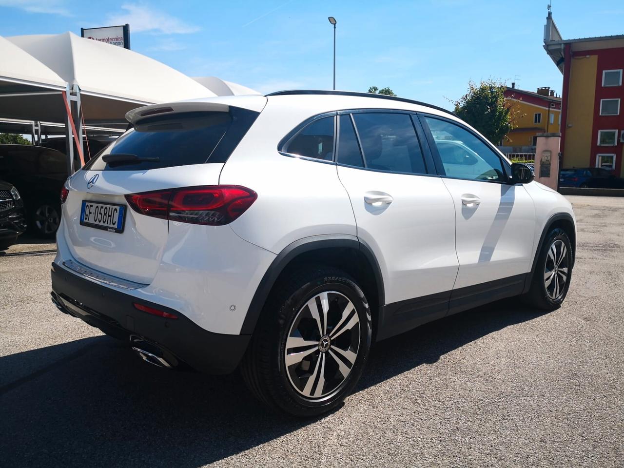 Mercedes-benz GLA 180 Automatic Sport Plus