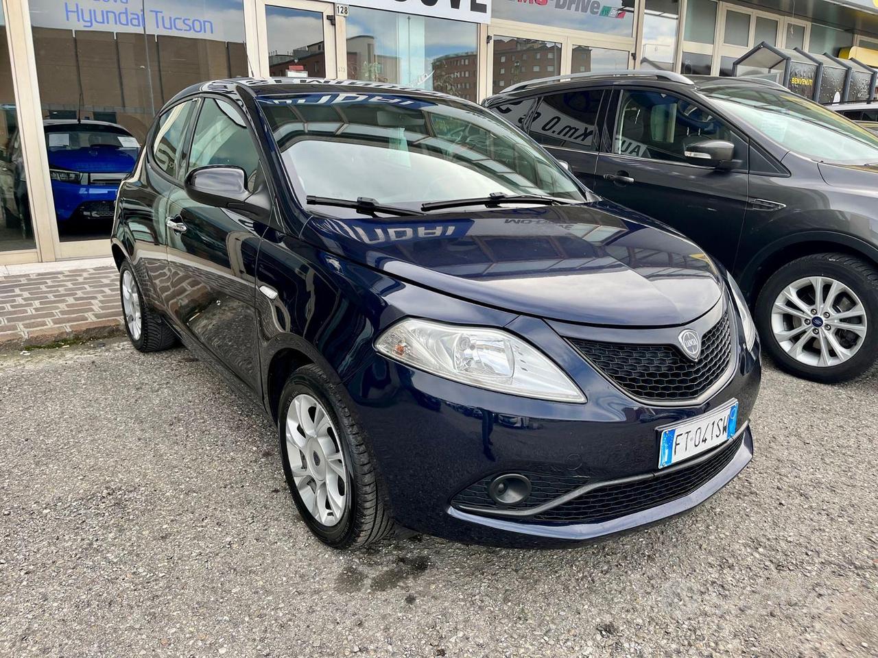 LANCIA Y 1.2 69CV PLATINUM unico prop.