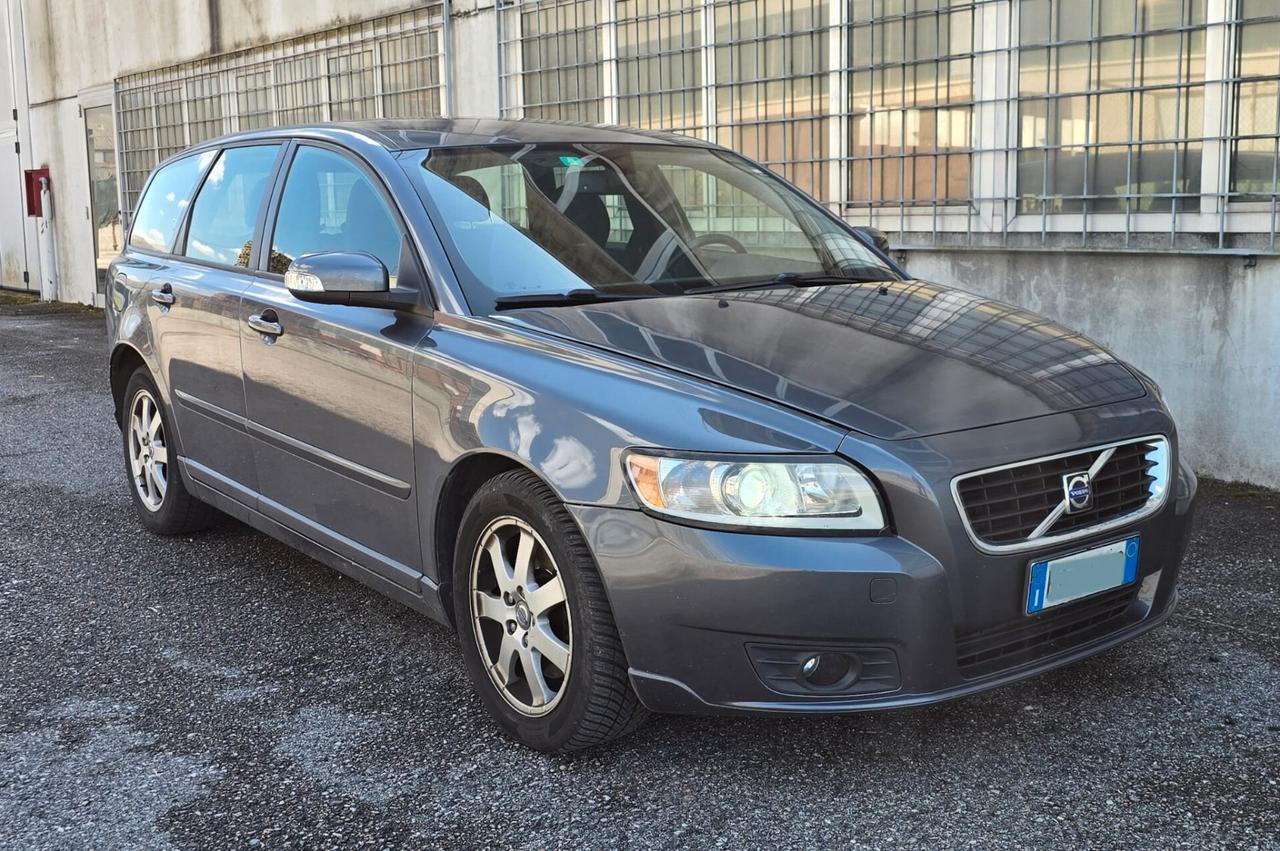 Volvo V50 2.0 D cat Summum