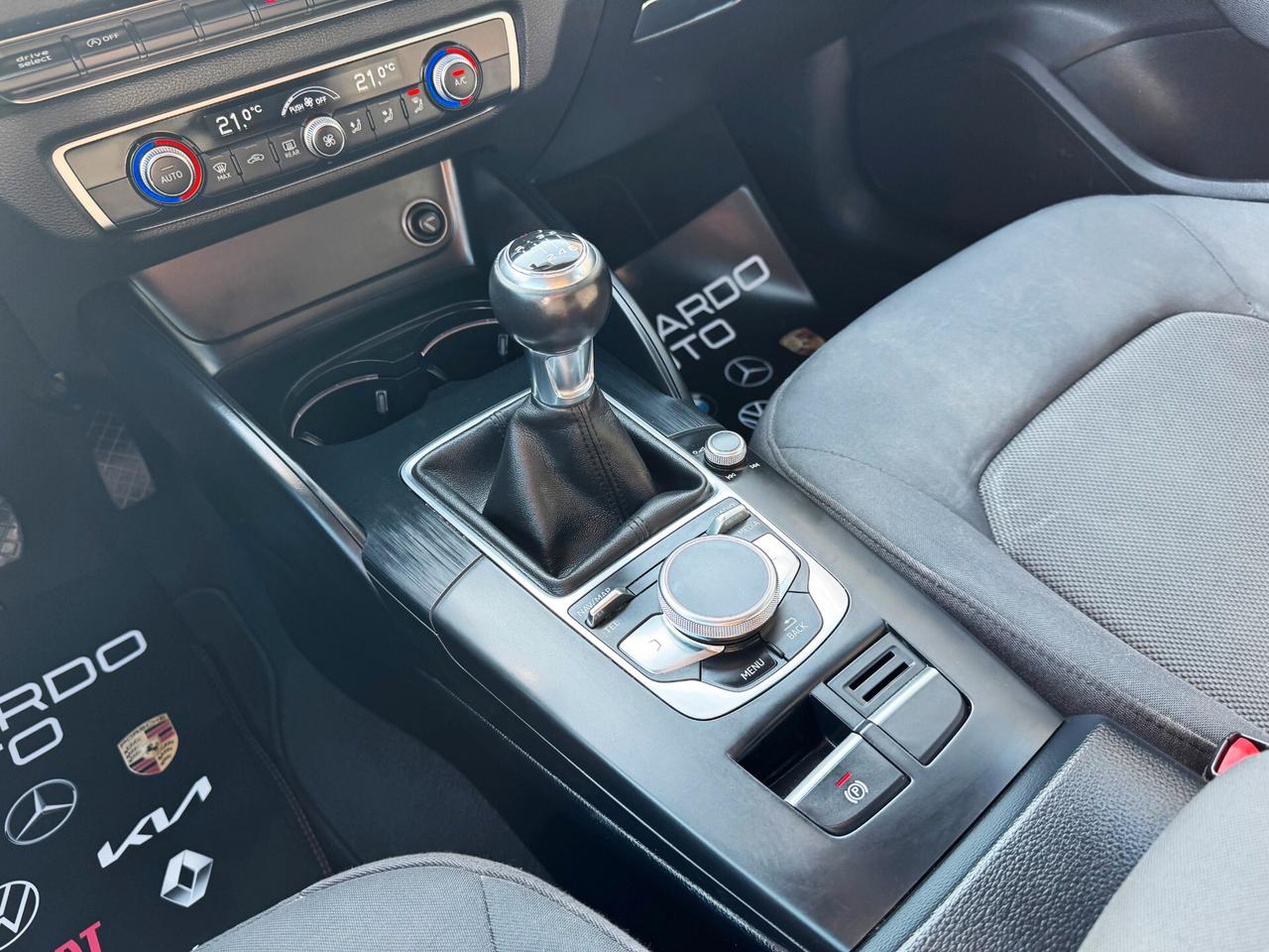 Audi A3 Sportback 1.6 TDI 116cv S line | PREZZO PROMO