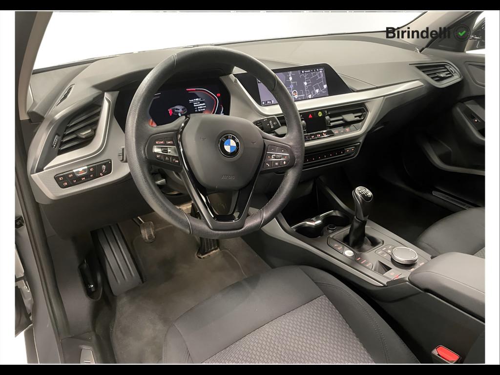 BMW Serie 1 (F40) - 116d 5p. Msport Exterior