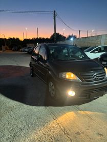 Citroen C3 1.1 airdream Gold by Pinko