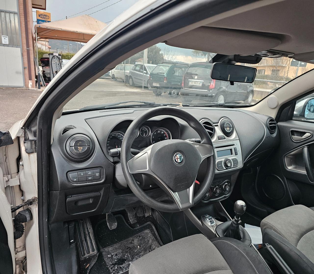 Alfa Romeo MiTo 1.4 105 CV M.air S&S Distinctive Sport Pack