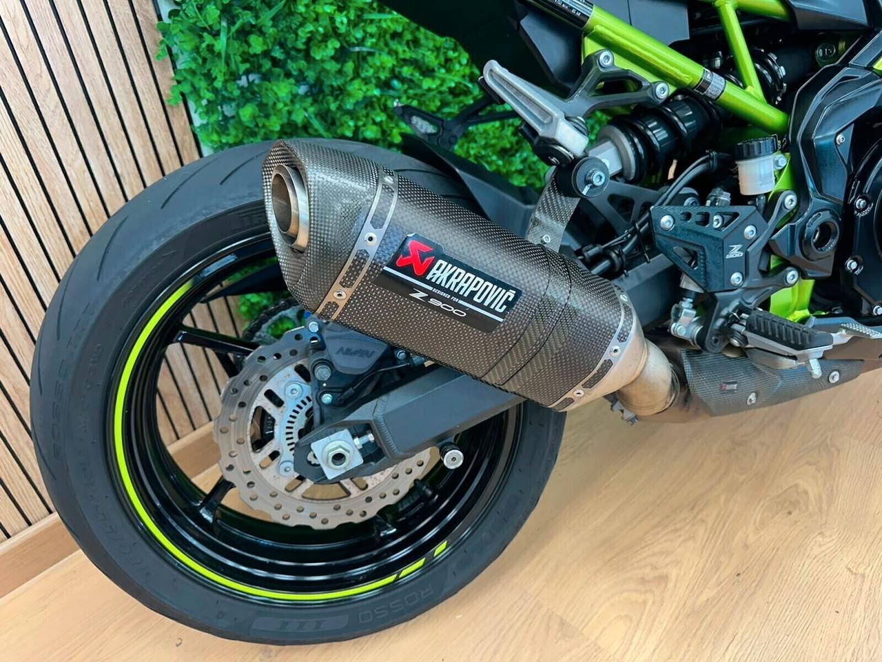 KAWASAKI Z900 Z 900 - 2021 AKRAPOVIC DA 129€ AL MESE