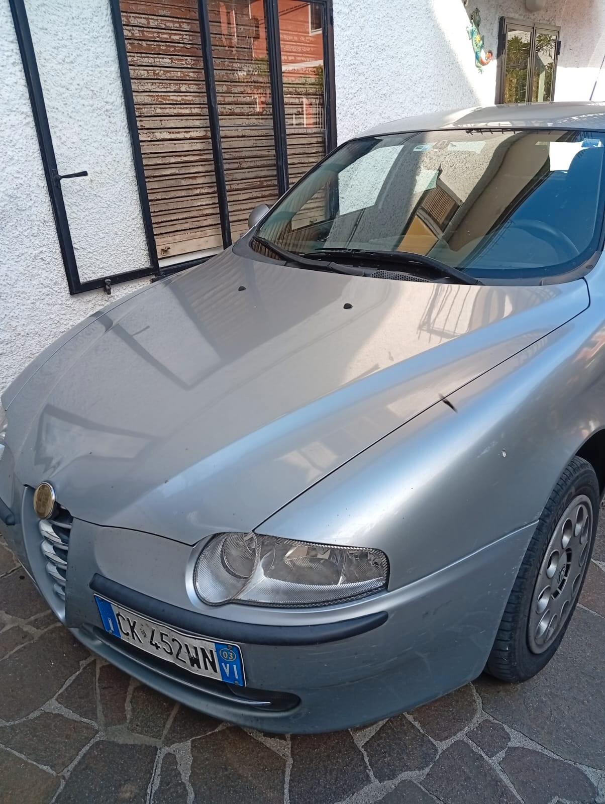 Alfa Romeo 147 1.9 JTD (115 CV) cat 5p. Distinctive