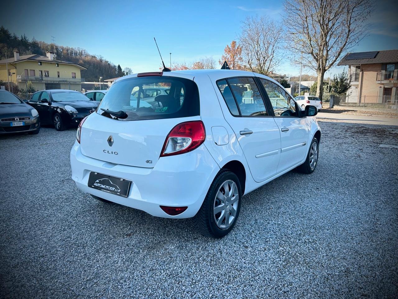 Renault Clio 1.5 dCi 5p UNIPROPRIETARIO-NEOPATENTATI