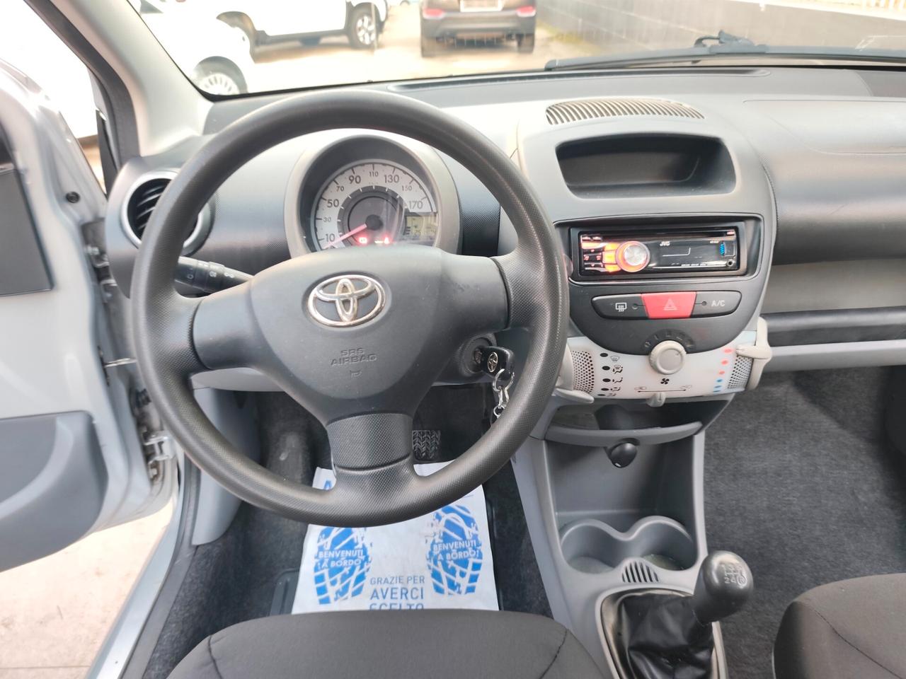 Toyota Aygo 1.0 BENZINA