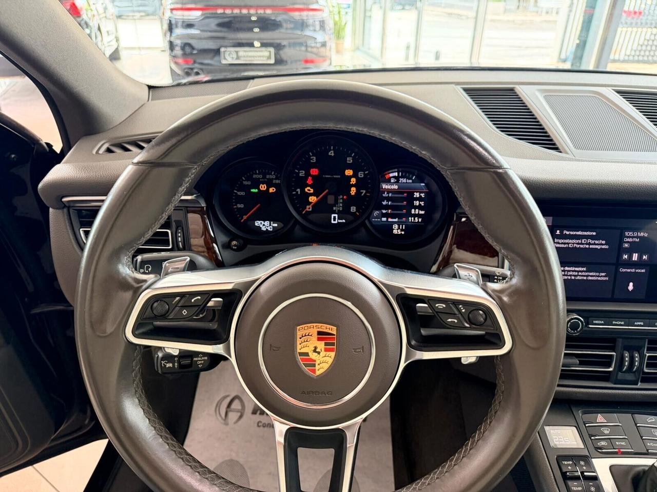 Porsche Macan 2.0 245CV PDK