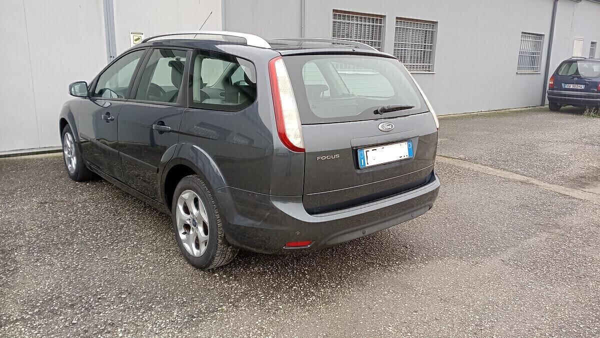 Ford Focus Style Wagon 2.0 Titanium -Gpl -