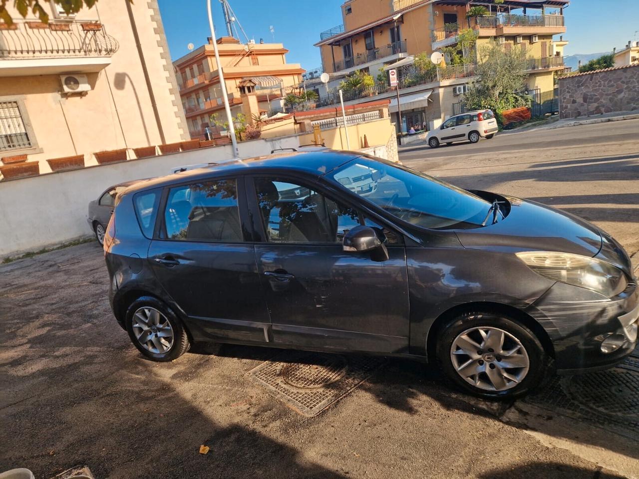 Renault Scenic Scénic 1.5 dCi 110CV Dynamique