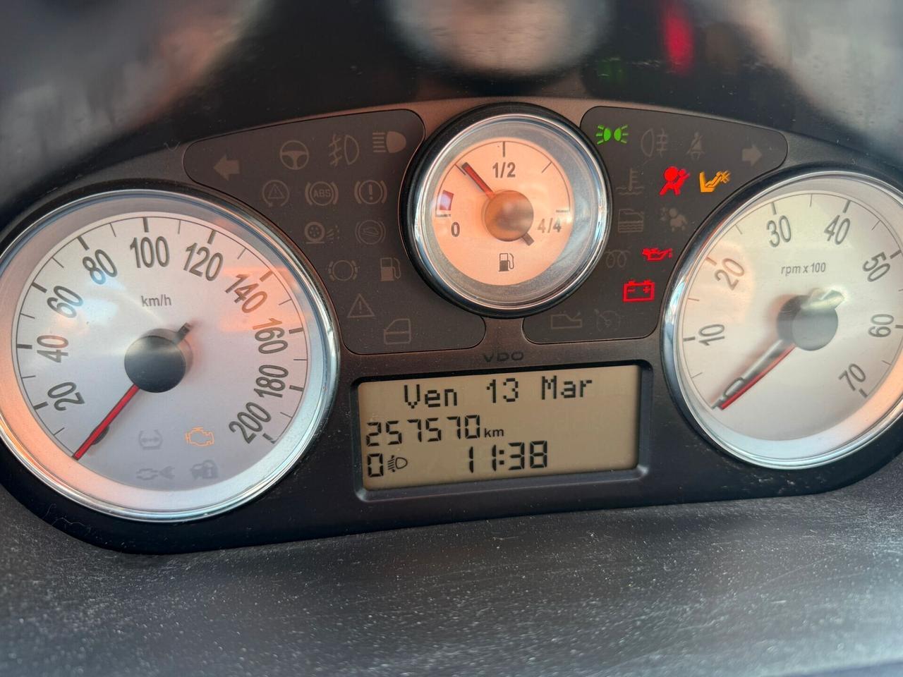 Lancia Ypsilon 1.2 ModaMilano