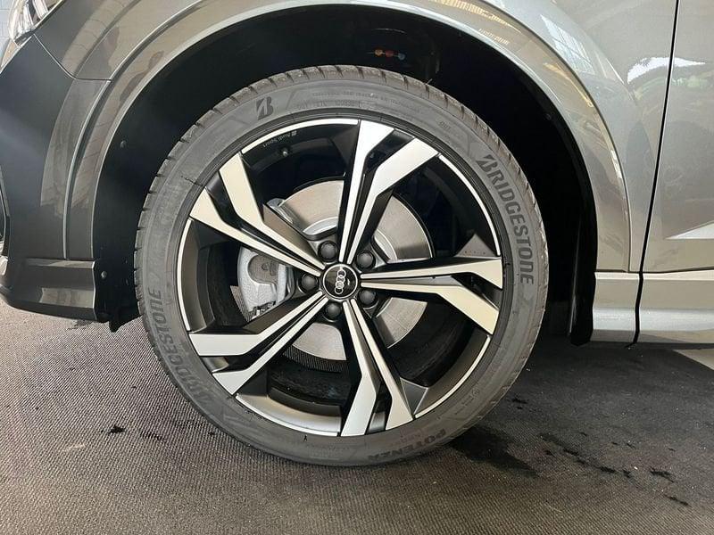 Audi Q3 Q3 40 TDI quattro S tronic S line edition