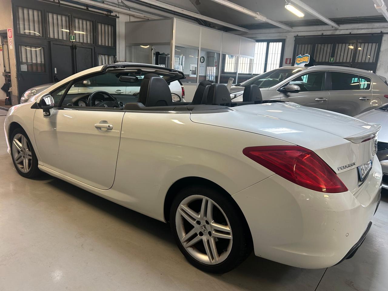 Peugeot 308 1.6 e-HDi 112CV Stop&Start CC Allure