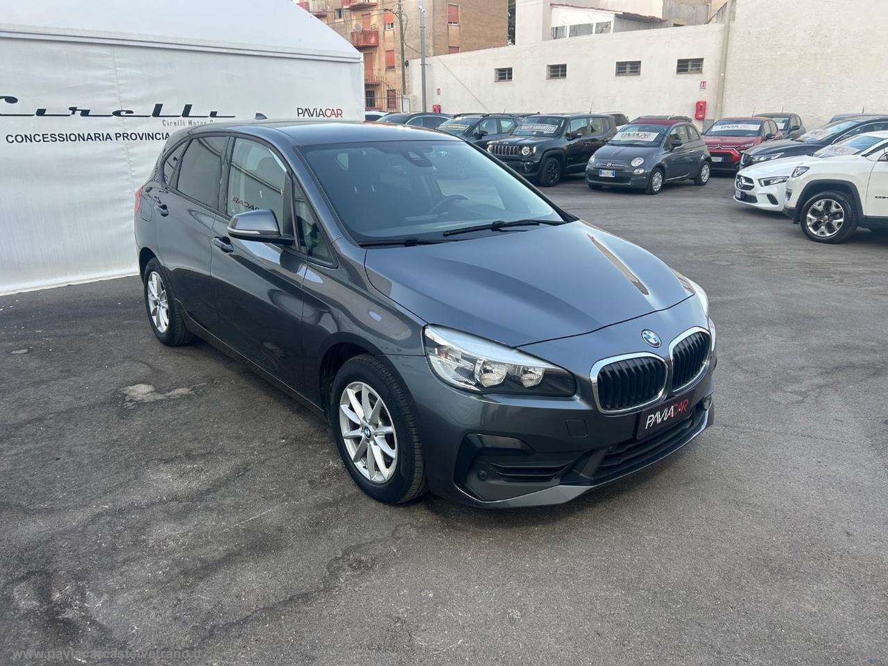 BMW 218d Active Tourer Luxury