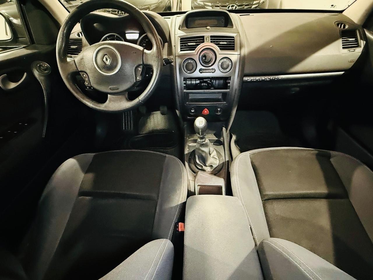 RENAULT MEGANE 1.5 DCI 110 CV*NEOPATENTATI*